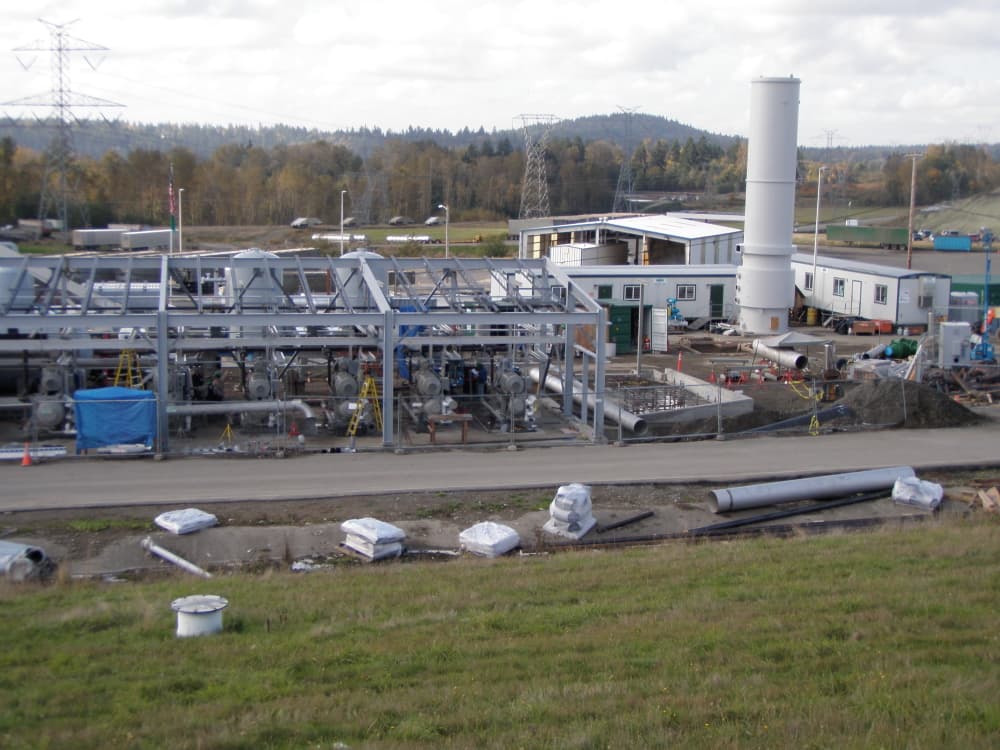 Gas-processing stack and associated electrical and controls